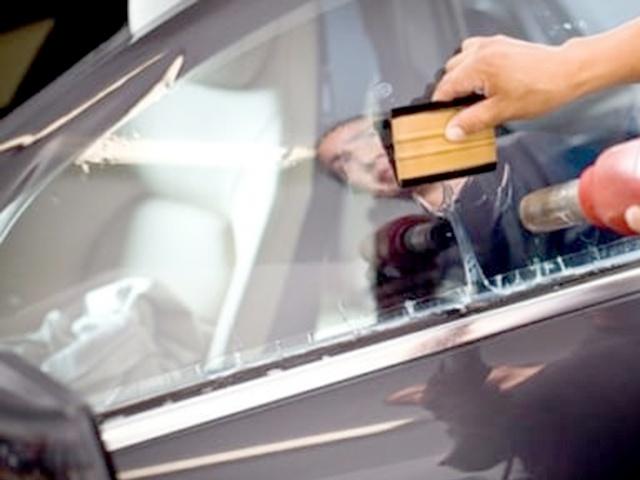 Dán phim cách nhiệt cho ô tô có quan trọng?
